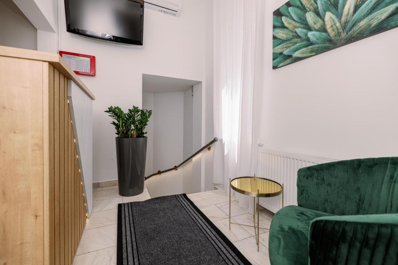 Haller Boutique Тыргу-Муреш Экстерьер фото