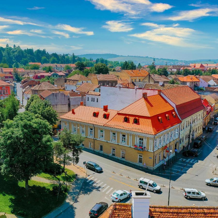 Haller Boutique Тыргу-Муреш Экстерьер фото