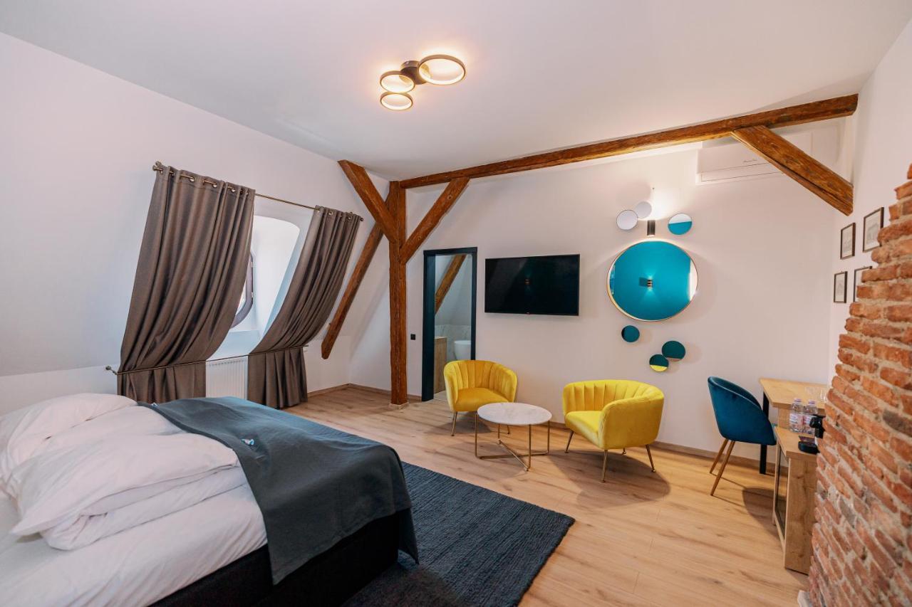 Haller Boutique Тыргу-Муреш Экстерьер фото